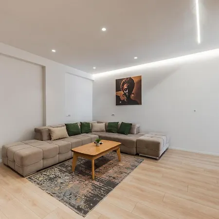 Mumba Apartments By Kondo Stays Tirana Exterior photo